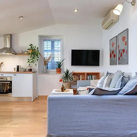 Serenity - In The Center Διαμέρισμα Πούλα